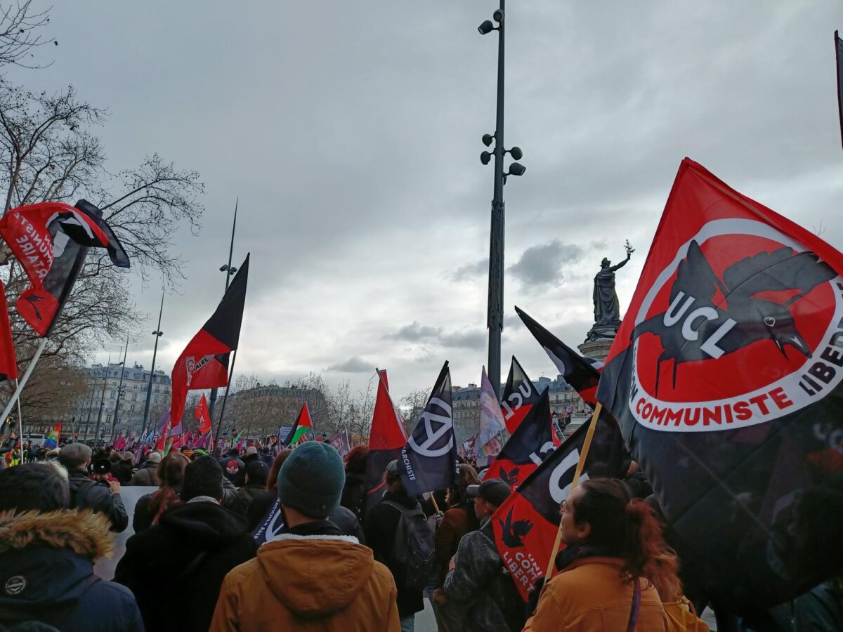 Bericht von Pariser Gedenkdemonstration: Die ermordeten Kämpfer:innen der kurdischen Freiheitsbewegung sind unvergessen!